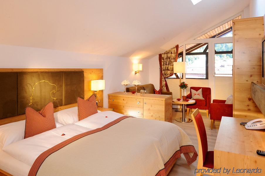 Hotel Goldener Adler Wattens Quarto foto